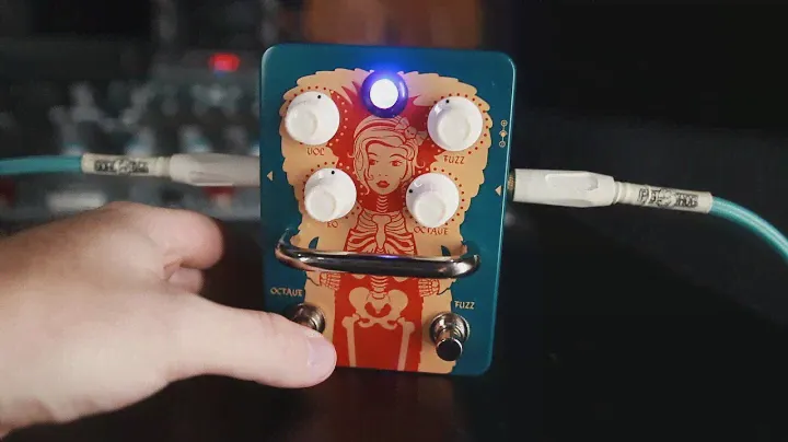 ORANGE AMPS Fur Coat Fuzz Pedal | GEAR GODS